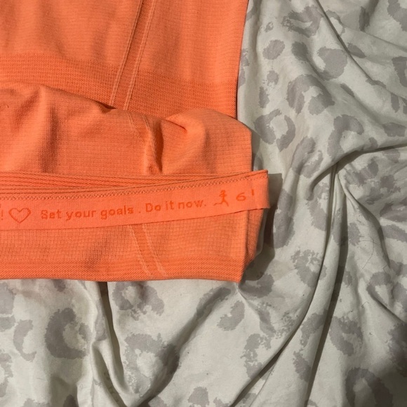 Lululemon Swifty Tech - Picture 2 of 3